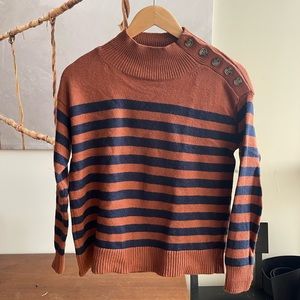 Loft sweater. Size XS. Very good condition.